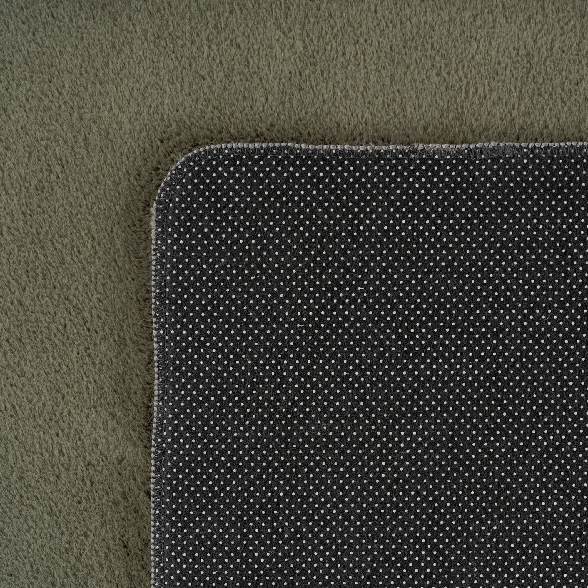 Amber 1400 khaki kuschelig & weich Plüschteppich