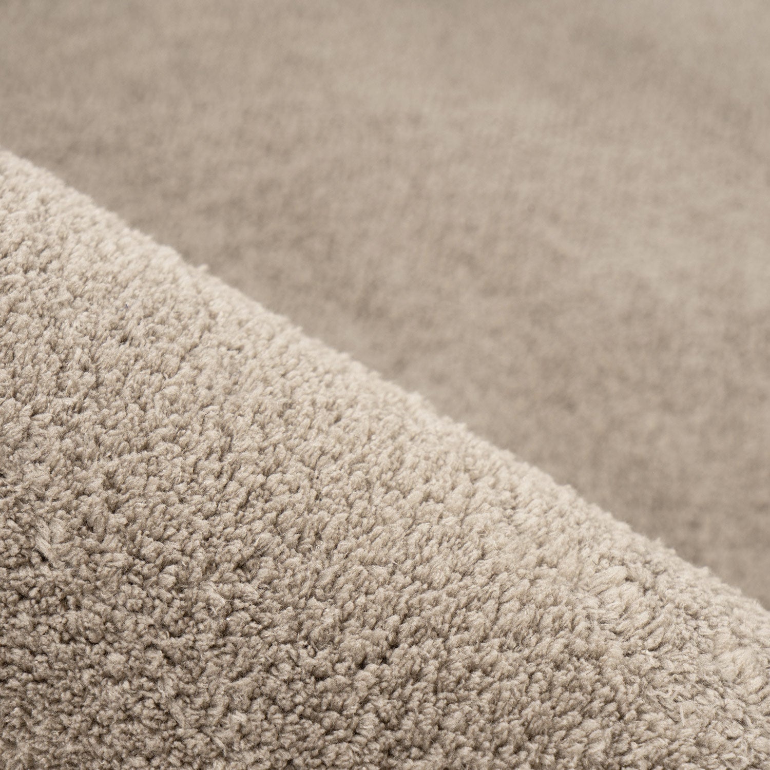 Lara 200 taupe, waschbarer Teppich, Soft-Touch-Flor
